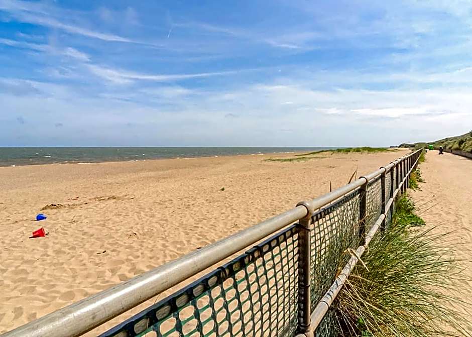 Merryfield And Sandfield