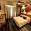 Sarmiento Palace Hotel