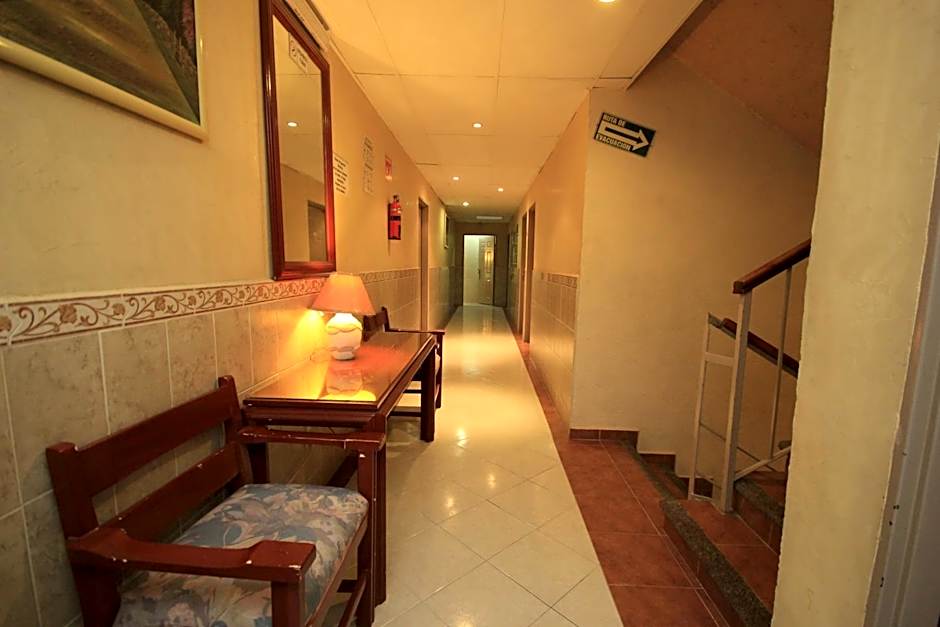 Hotel Enterprise Inn Plaza