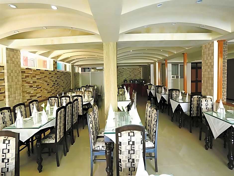 Crown Plaza Residency Srinagar