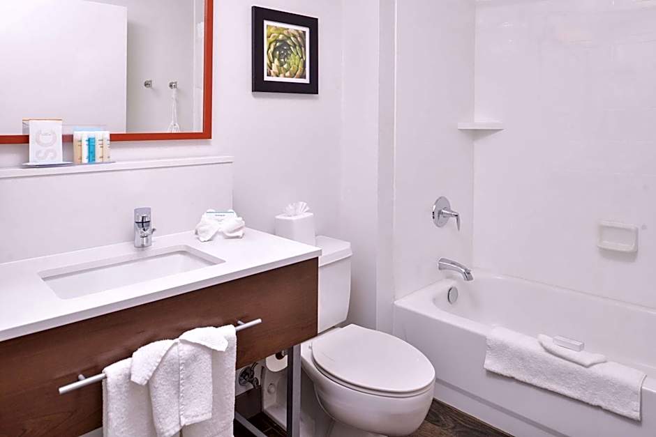 Hampton Inn Albuquerque-University/Midtown