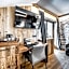 ALMMONTE SENSUM SUITES - Funky Living Hotel