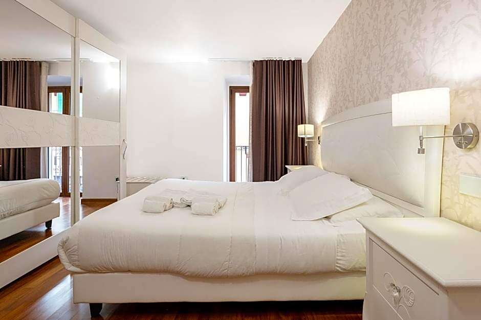 Porta Nazionale Dependance