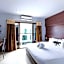 Bed by City Surawong Patpong