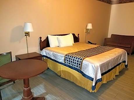 Deluxe King Room
