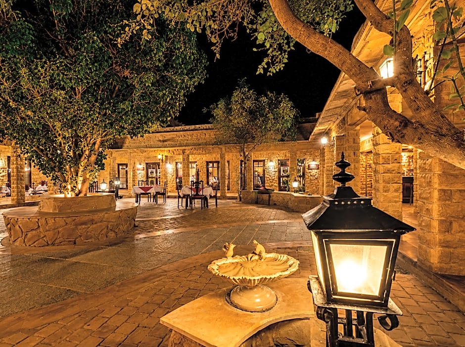Hotel Rawal Kot