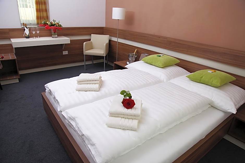 Primus Hotel & Apartments