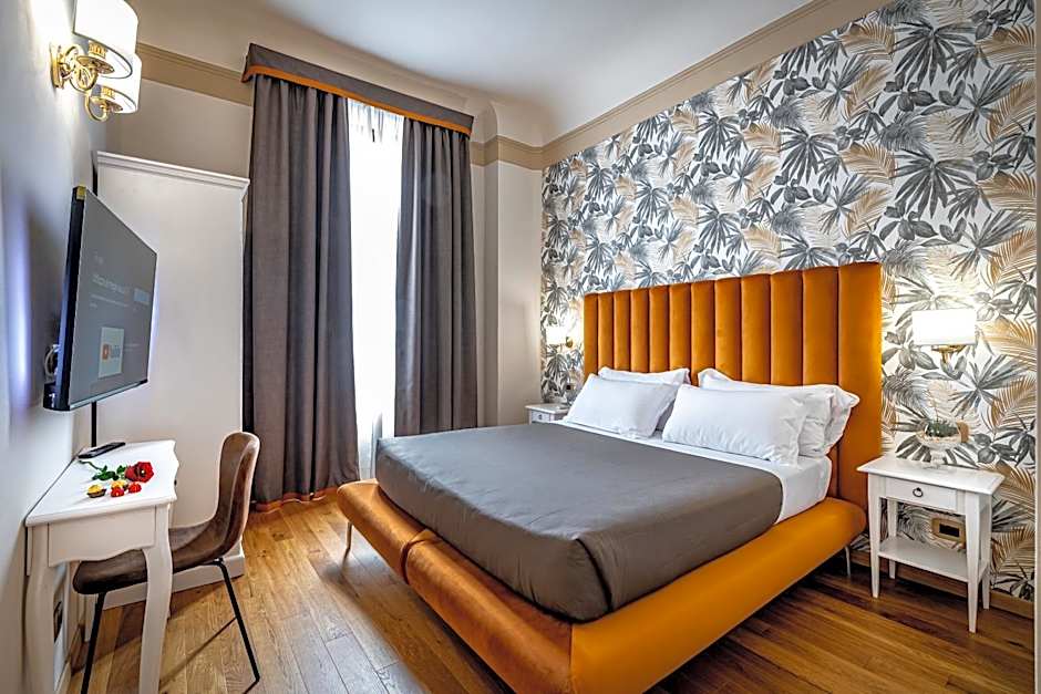 Maison Pitti Florence