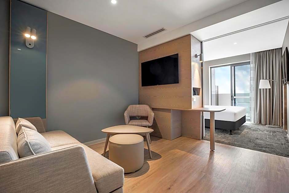 Holiday Inn Express and Suites Sunshine Coast By IHG