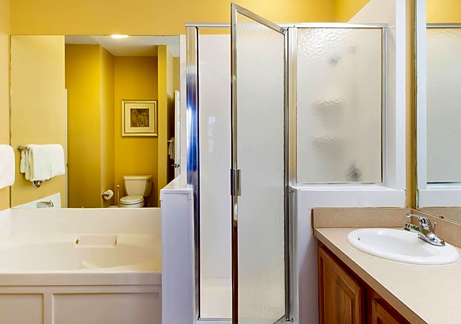 Bluegreen Vacations Harbour Lights, an Ascend Collection Resort