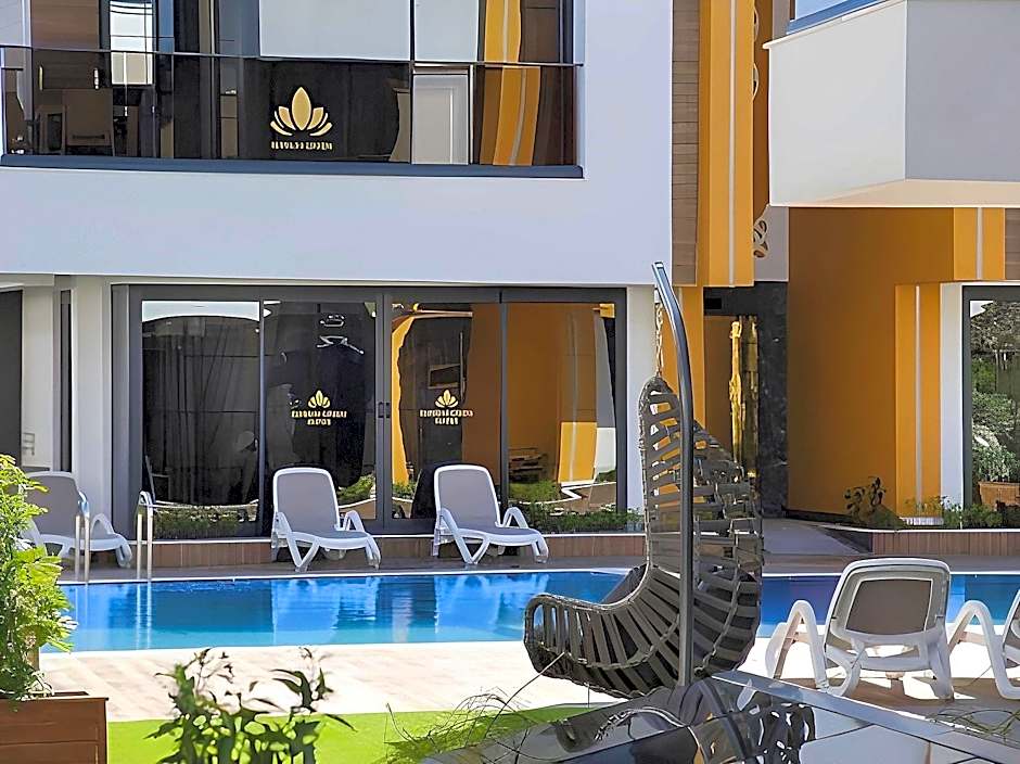 Elysium Green Suites