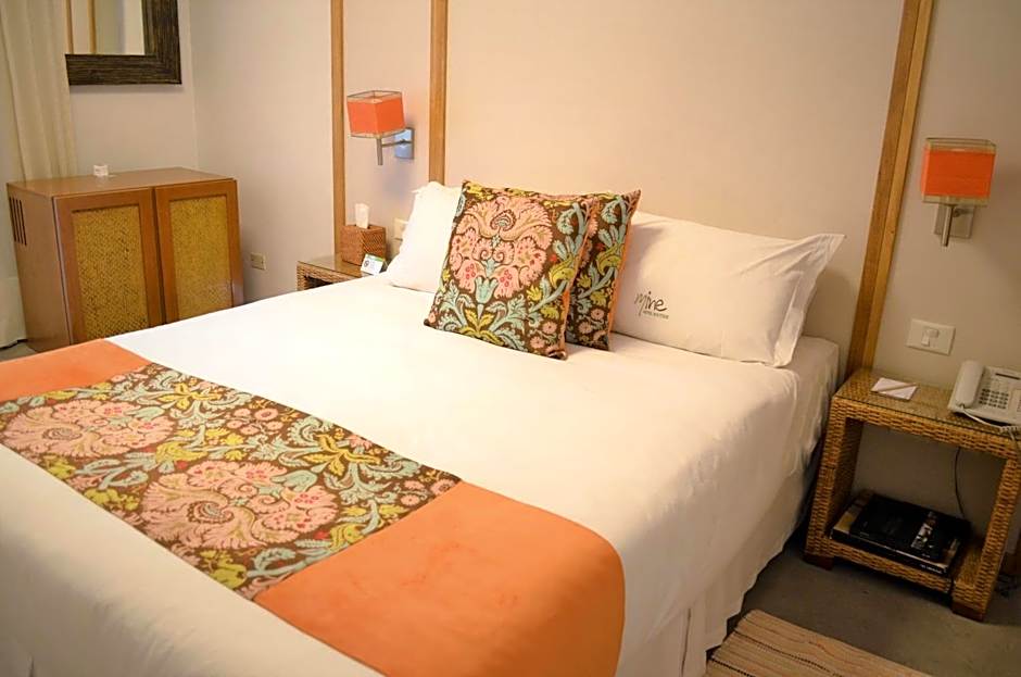 Mine Hotel