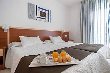 Double Room with Extra Bed