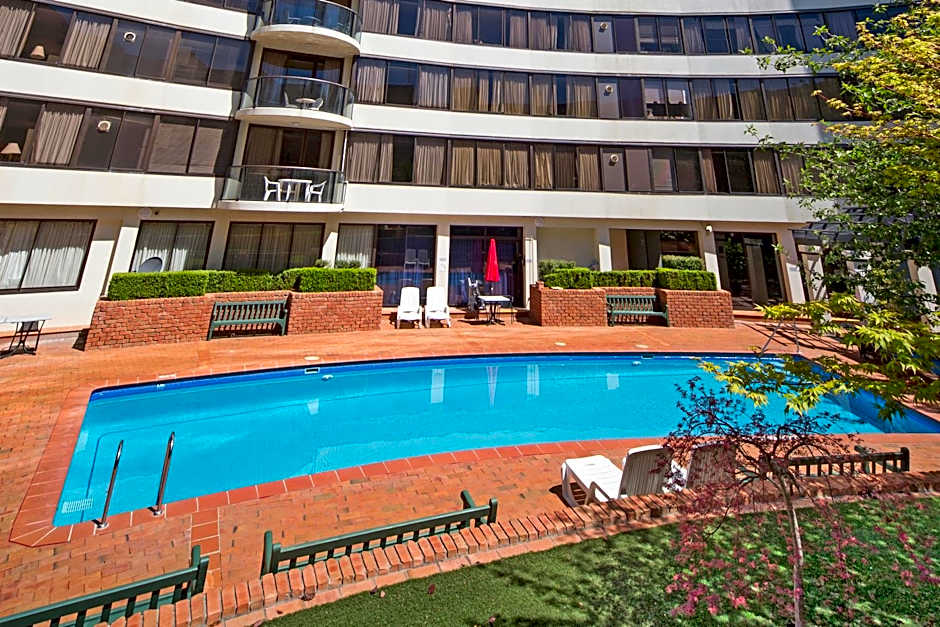 BreakFree Capital Tower Canberra