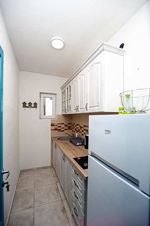 Apartments AriaSana-5m from the beach