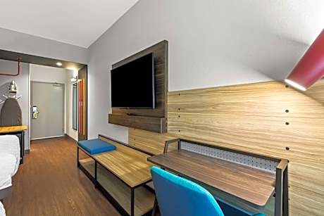 Queen Room with Two Queen Beds and Walk-In Shower