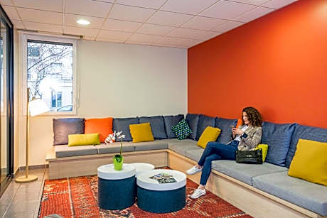 Adagio Access Paris Asnières Aparthotel