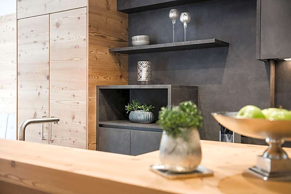 Les Dolomites Mountain Lodges