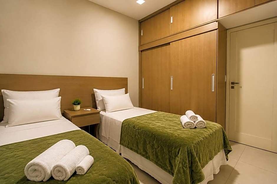 Comfortable 3 Bedrooms: Side Sea View