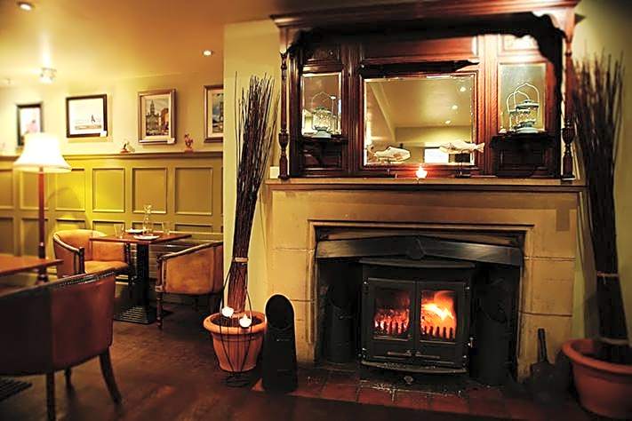 Reddans of Bettystown Luxury Bed & Breakfast, Restaurant and Bar