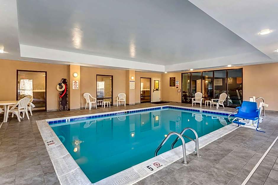 Comfort Suites South Point - Huntington