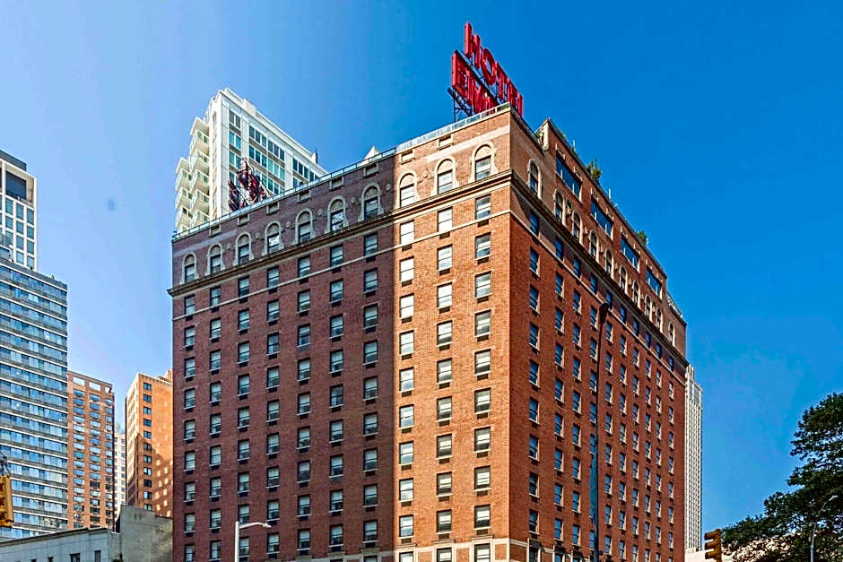 Empire Hotel