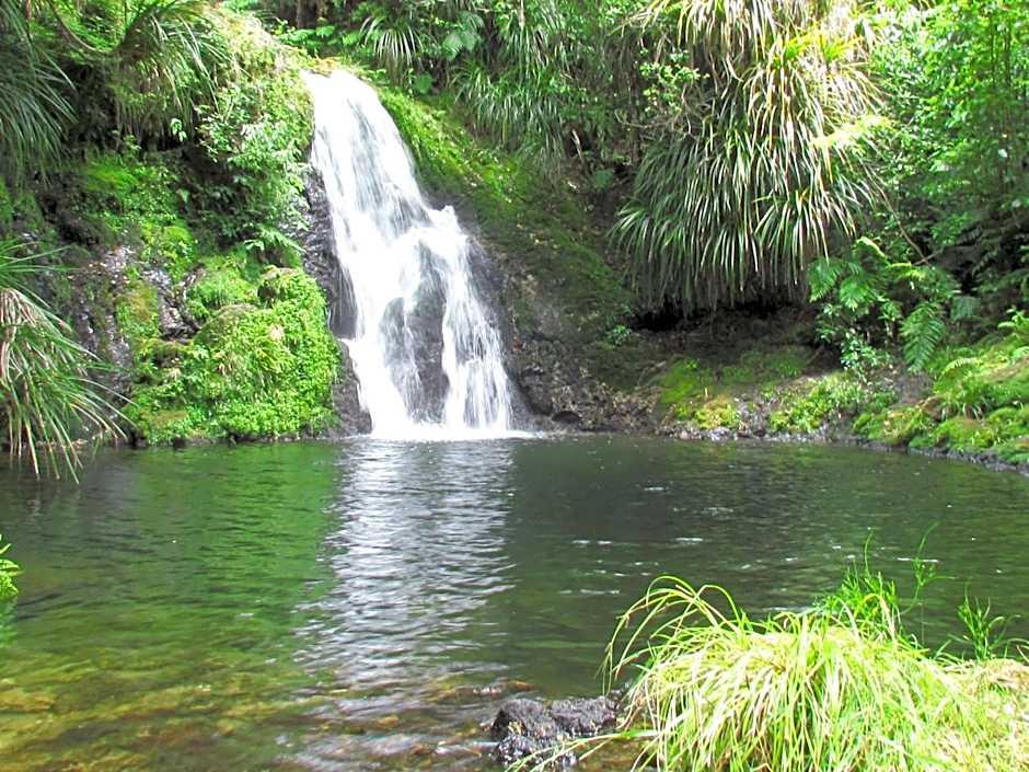 Rolling Hills Country Stay B&B