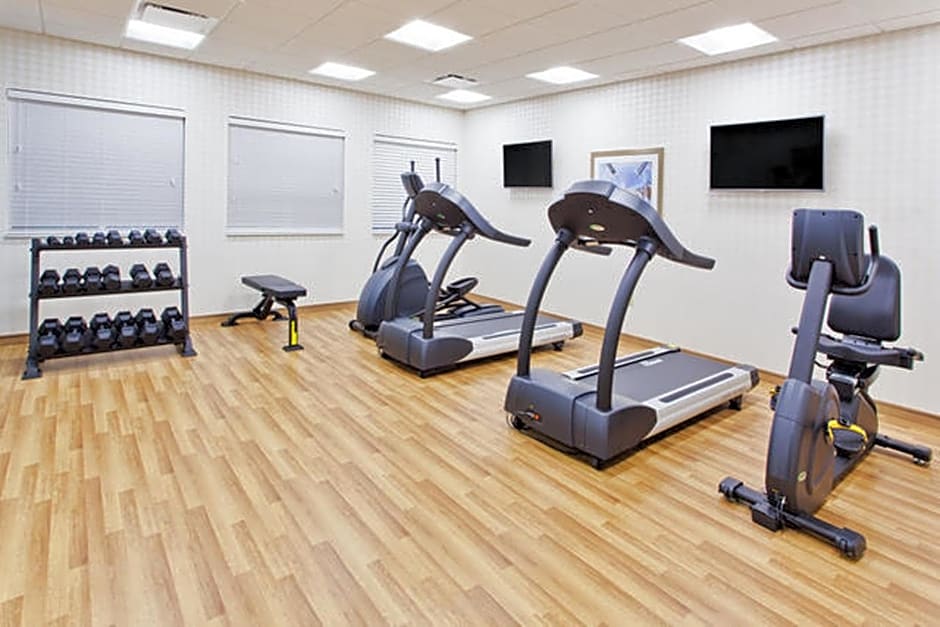 Holiday Inn Express & Suites Warner Robins North West By IHG
