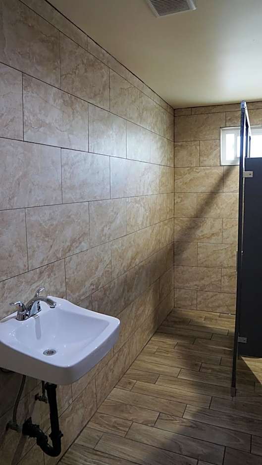 Holly Crest Hotel - Los Angeles, LAX Airport