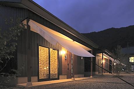 Minakami kyanpujo ribāsutōn