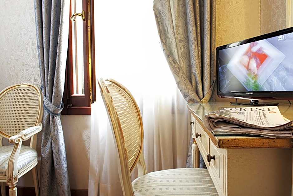 Hotel Ca' D'Oro - WENICE Deep Culture