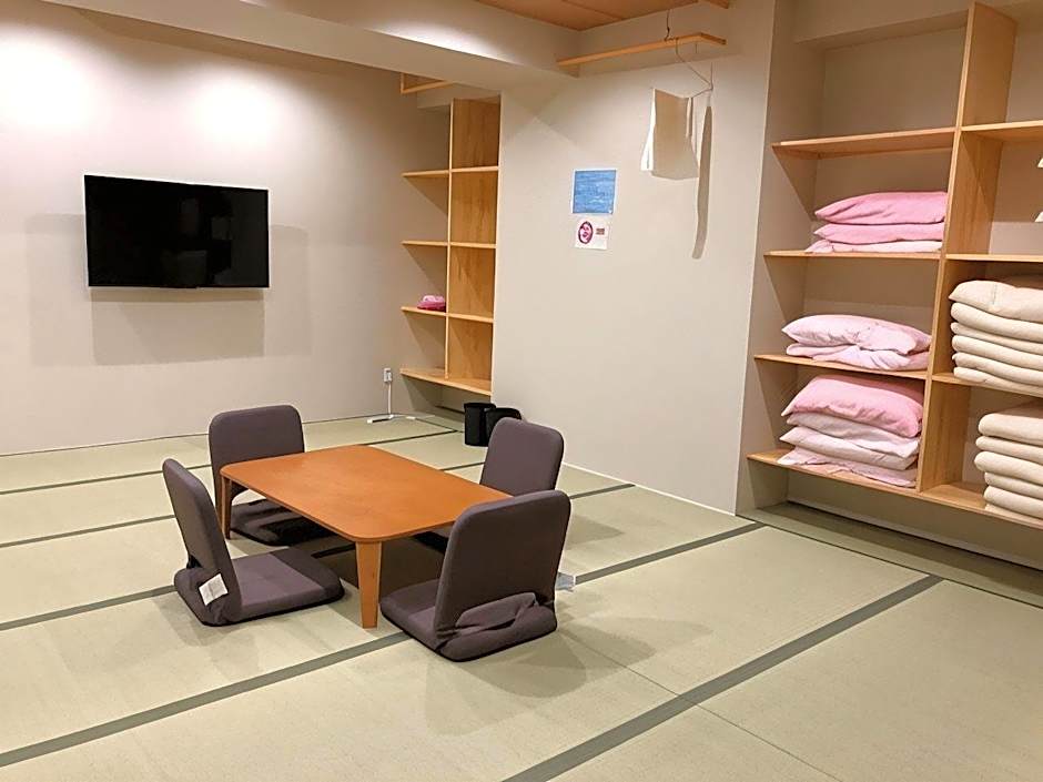Kawaramachi Gion Onsen Golden Time Takamatsu (Male Only)