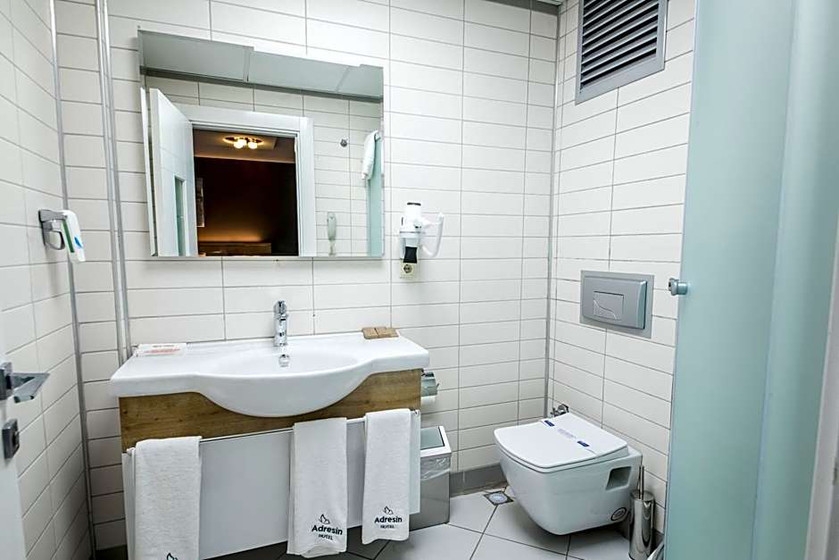 Adresin Hotel