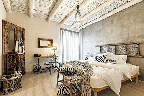 Standard Double or Twin Room with Balcony