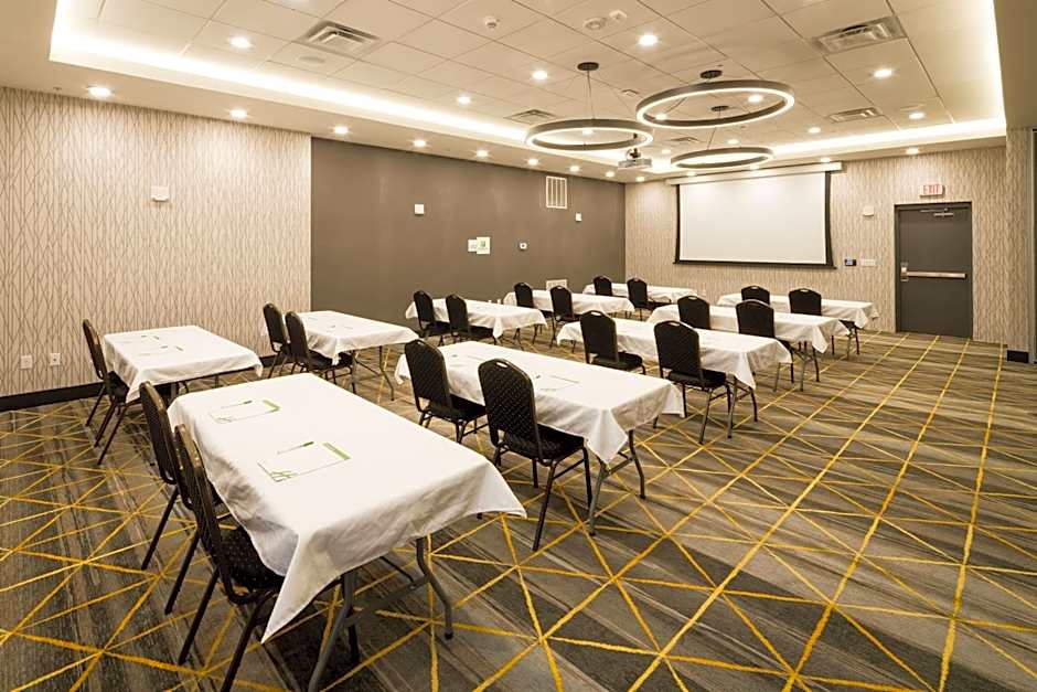 Holiday Inn Kalamazoo West By IHG