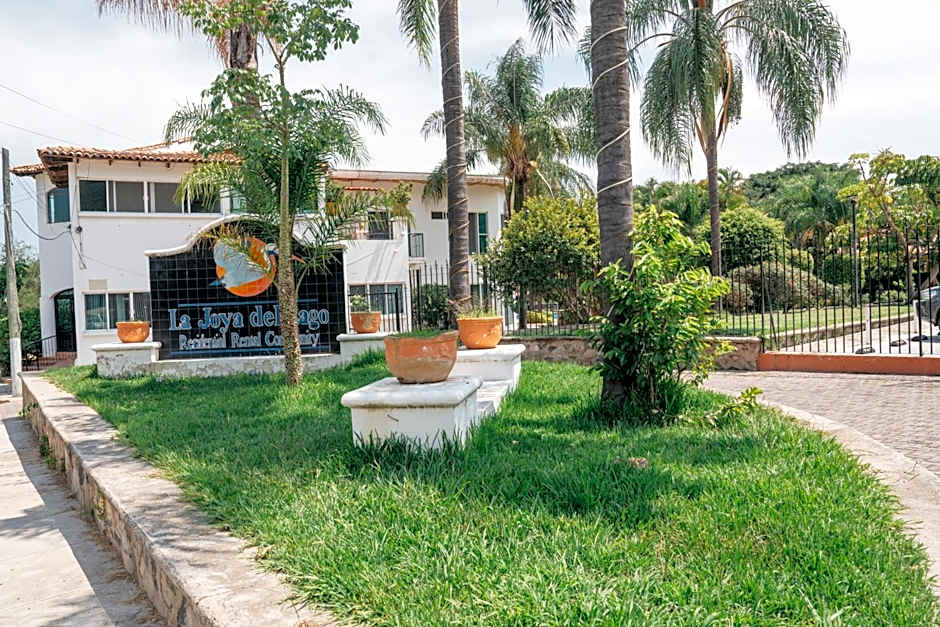 Hotel La Joya Del Lago