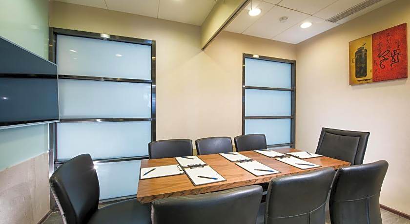 Shin Yuan Celeb Metro Hotel