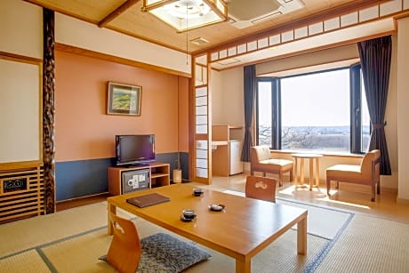 Japanese-Style Standard Room - River View