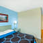 Super 8 by Wyndham Canandaigua