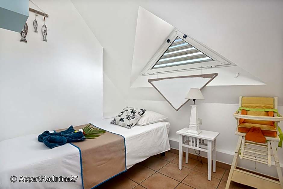 AppartMadinina 27 Sainte Luce 4-6 personnes vue mer