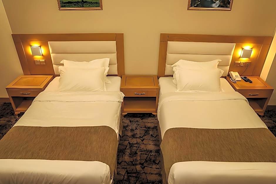 Muscat Plaza Hotel