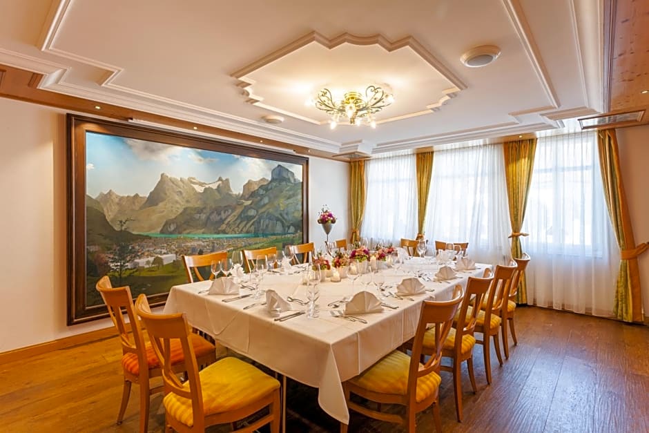 Weisses Roessli Swiss Quality Hotel