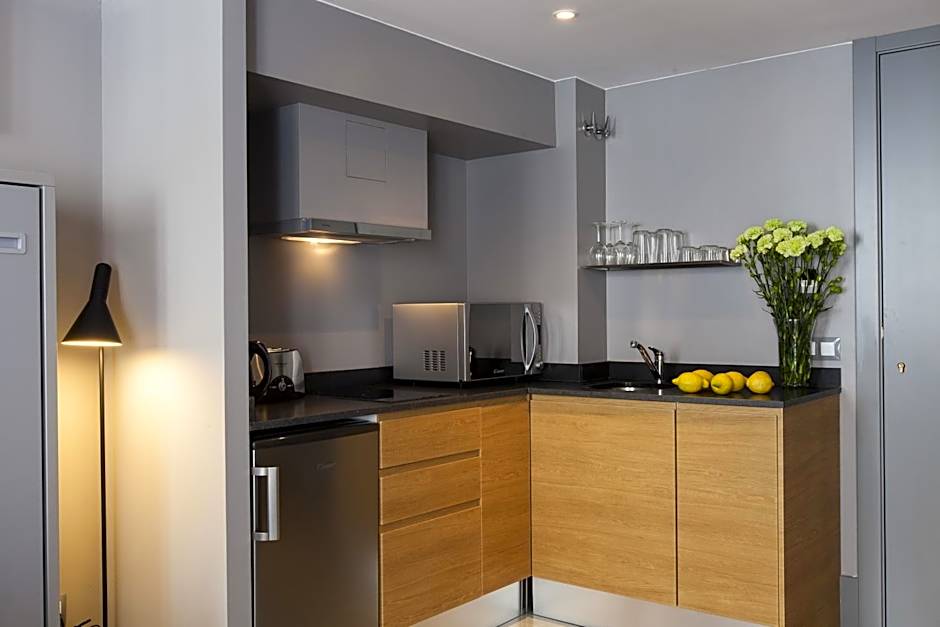 Kare No Apartments by Sitges Group