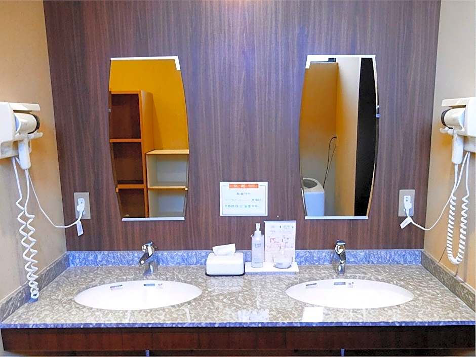 Kotohira River Side Hotel