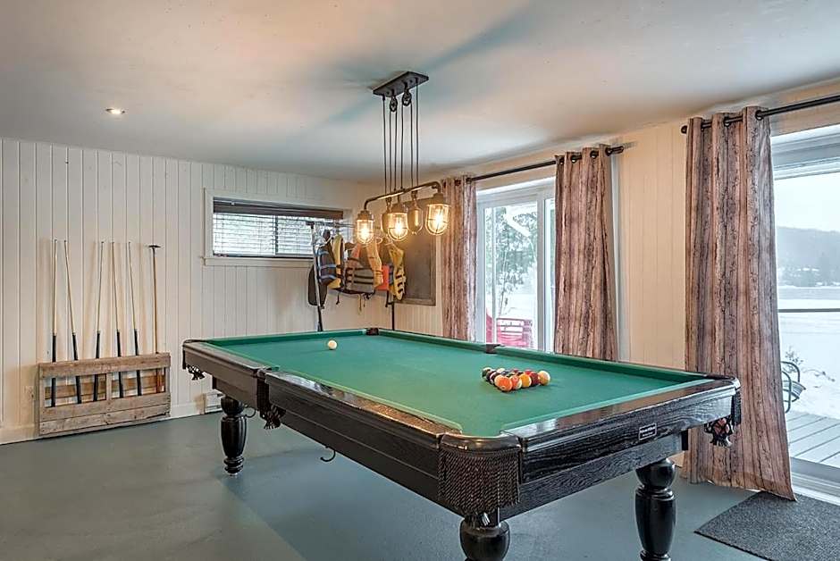 Breathtaking Lake View With Spa Chalet 360