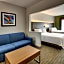 Holiday Inn Express Hotel & Suites Waukegan/Gurnee