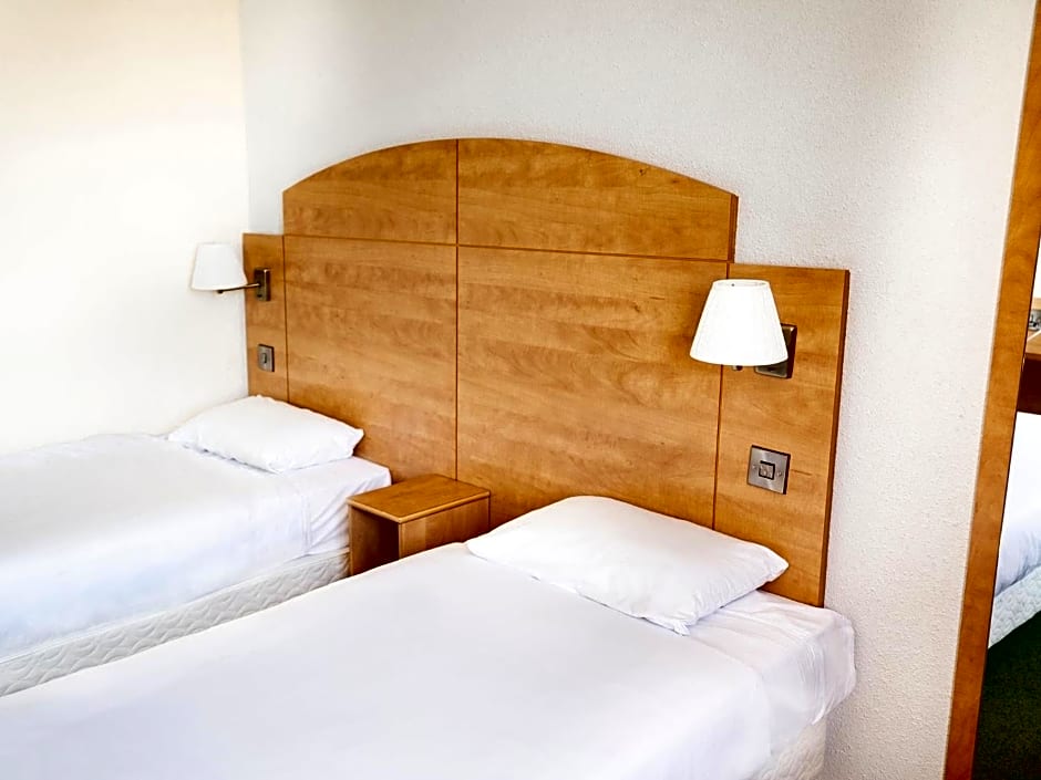 Campanile Milton Keynes - Fenny Stratford