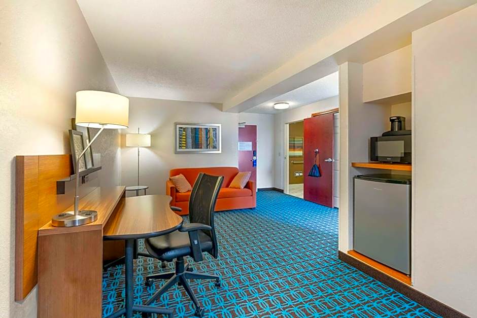 Comfort Inn & Suites