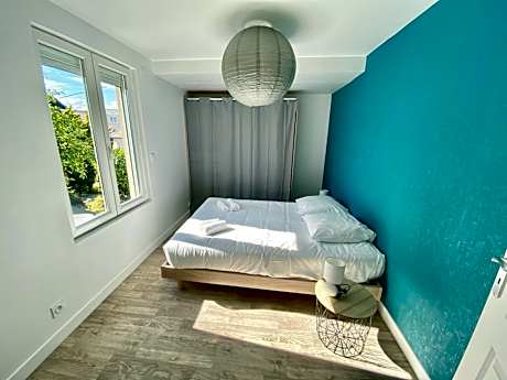 Apartment with Garden View