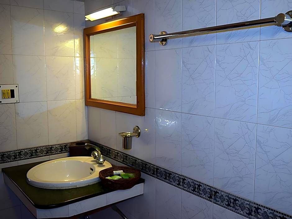 Welcome Hotel Gulmarg